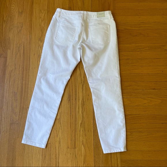 Burberry Brit Relaxed Fit While Jeans - Picture 3 of 11
